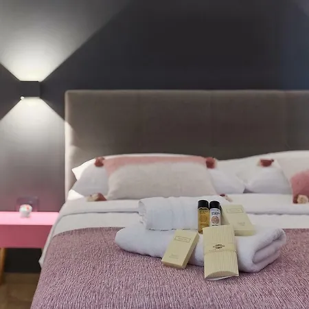 Appartement New Cozy Nico 2+1 Pula
